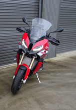 Load image into Gallery viewer, BMW S1000XR 2020- 2023 Radiator & Oil Guard