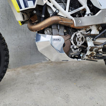 Load image into Gallery viewer, Desert Skid Plate for Gas Gas ES700