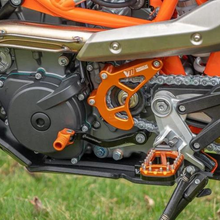 Load image into Gallery viewer, Vanasche Case Saver for KTM 690 & Husqvarna 701