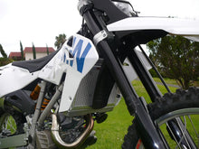 Load image into Gallery viewer, BMW G450X 2008-2011 Radiator Guard