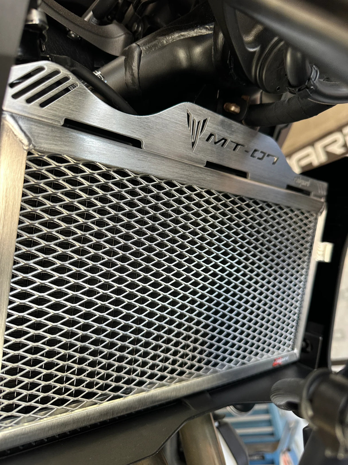 Yamaha MT-07 HO/Y-AMT/LA 2025-26 Radiator Guard