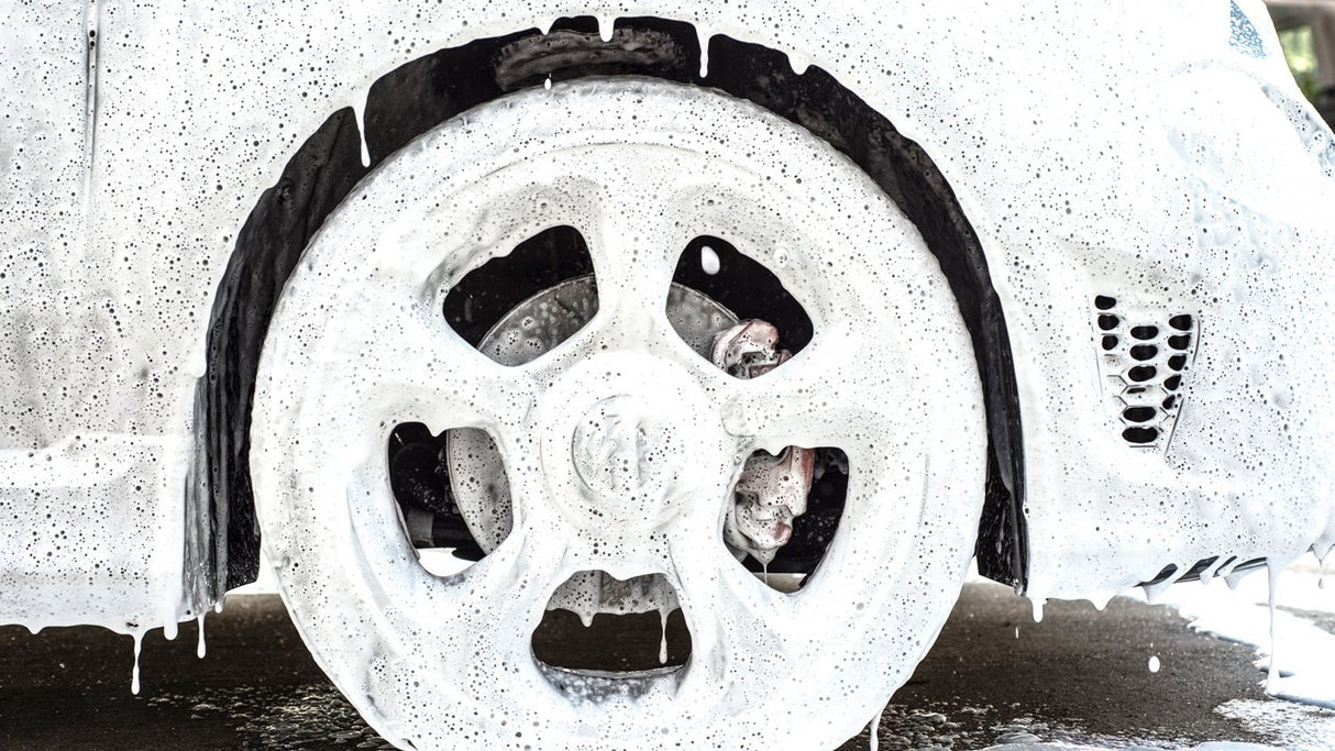 MUC-OFF Motorcycle Snow Foam Cleaner 1 Litre