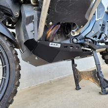Load image into Gallery viewer, Bash Plate – BMW R1300GS Trophy 24-25