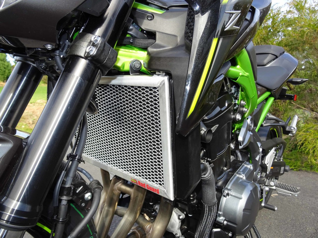 Kawasaki Z900 2017-2023 Radiator Guard
