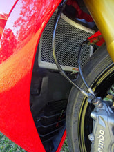 Load image into Gallery viewer, Ducati SuperSport / S 17-23 Radiator Guard & Oil Cooler Set