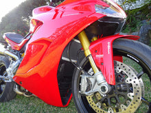 Load image into Gallery viewer, Ducati SuperSport / S 17-23 Radiator Guard & Oil Cooler Set
