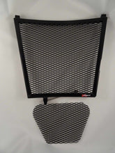 Load image into Gallery viewer, Aprilia Tuono V41100 RR / Factory 2017 - 2023 Radiator Guard & Oil Set