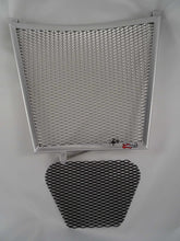 Load image into Gallery viewer, Aprilia Tuono V41100 RR / Factory 2017 - 2023 Radiator Guard & Oil Set