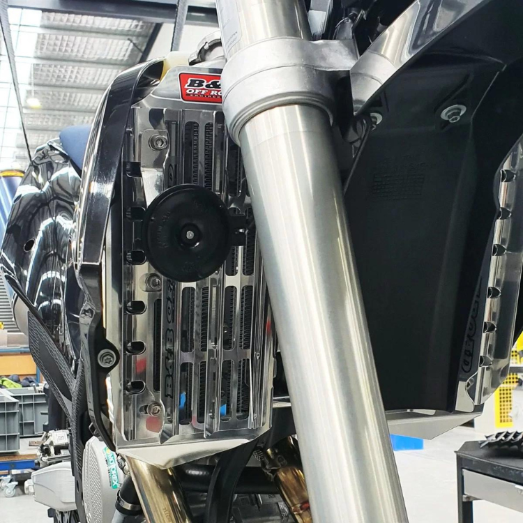 Radiator Guards – KTM 250/300 EXC 2ST | 450/500 EXC | 350 EXCF 20-23 | Husky FE 350 | FE450/501 | TE 250/300 2ST 20-23 | Gas Gas EC350 4ST 22-23 | EC250/300 2ST 21-23