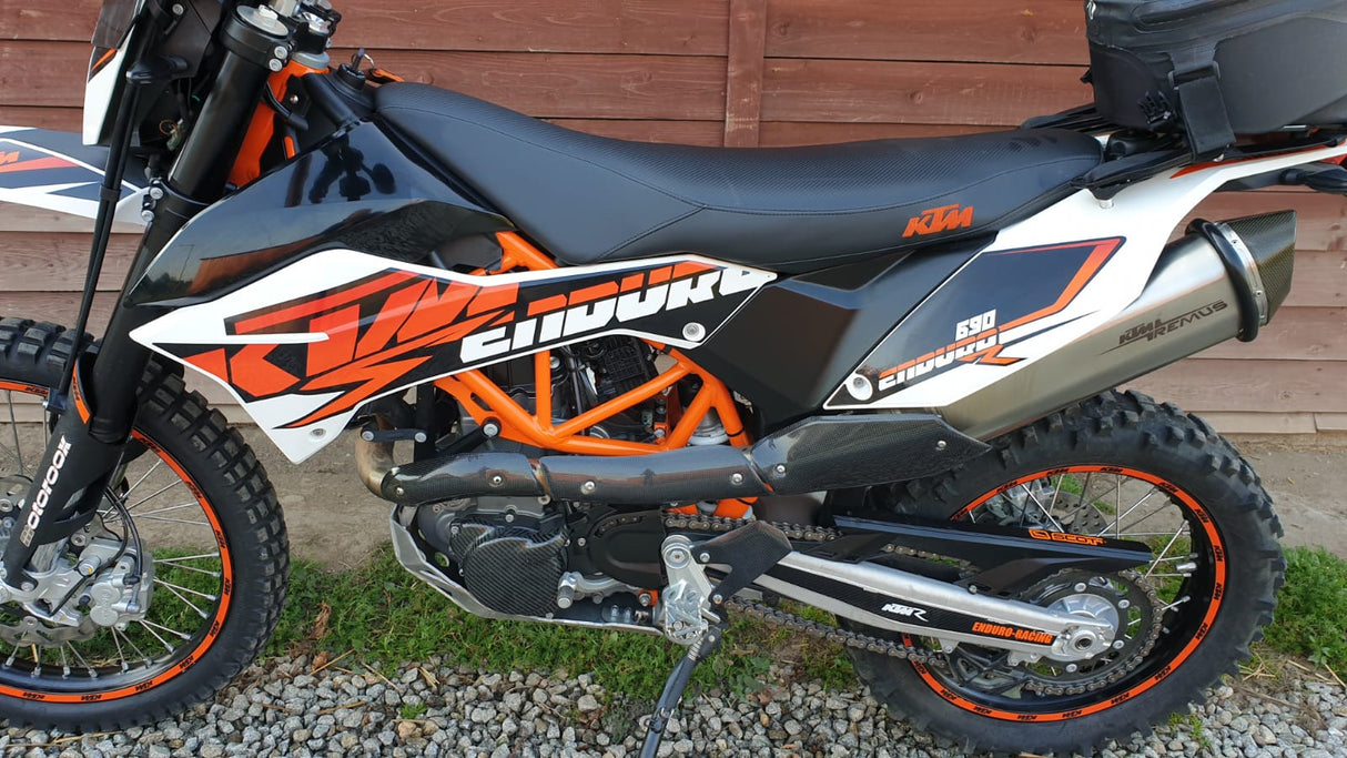 Carbon Fiber Engine Covers for 19-25 KTM 690 / Husqvarna 701 and GAS GAS ES700 SM700