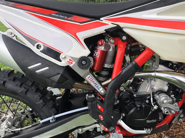 Steg Pegz SP74 2023-2024 Beta X Trainer