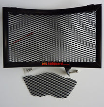 Load image into Gallery viewer, Ducati 748 / 916 / 996 All Years (does not fit R Models) - Radiator &amp; Oil Guard Set