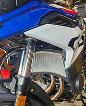 Load image into Gallery viewer, BMW F800GS 2024 Radiator Guard
