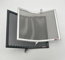 Load image into Gallery viewer, Kawasaki ZX-6 2022-2024 Radiator Guard