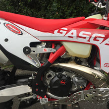 Load image into Gallery viewer, Steg Pegz SP46 2021-2023 GAS GAS - All EC/EX/MC 2 stroke &amp; 4 stroke 125/250/300/350/450