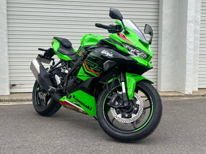 Kawasaki Ninja ZX-4R/ZX-4RR 2024 Radiator Guard