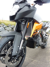 Load image into Gallery viewer, KTM SM990 / SMT990 / SMR990 2008-2013 Radiator Guard