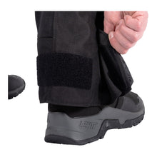 Load image into Gallery viewer, Leatt 5.5 ADV FlowTour Pant - Stealth