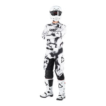 Load image into Gallery viewer, Leatt 2026 4.5 Pant - White