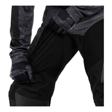 Load image into Gallery viewer, Leatt 2026 3.5 Ride Kit - Stealth Black / Grey