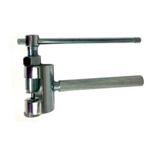 Load image into Gallery viewer, WHITES CHAIN BREAKER H/D 420-630 PIN IN HANDLE