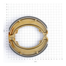 Load image into Gallery viewer, WHITES BRAKE SHOES