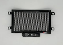 Load image into Gallery viewer, Husqvarna Svartpilen 401 2024-25 Radiator Guard