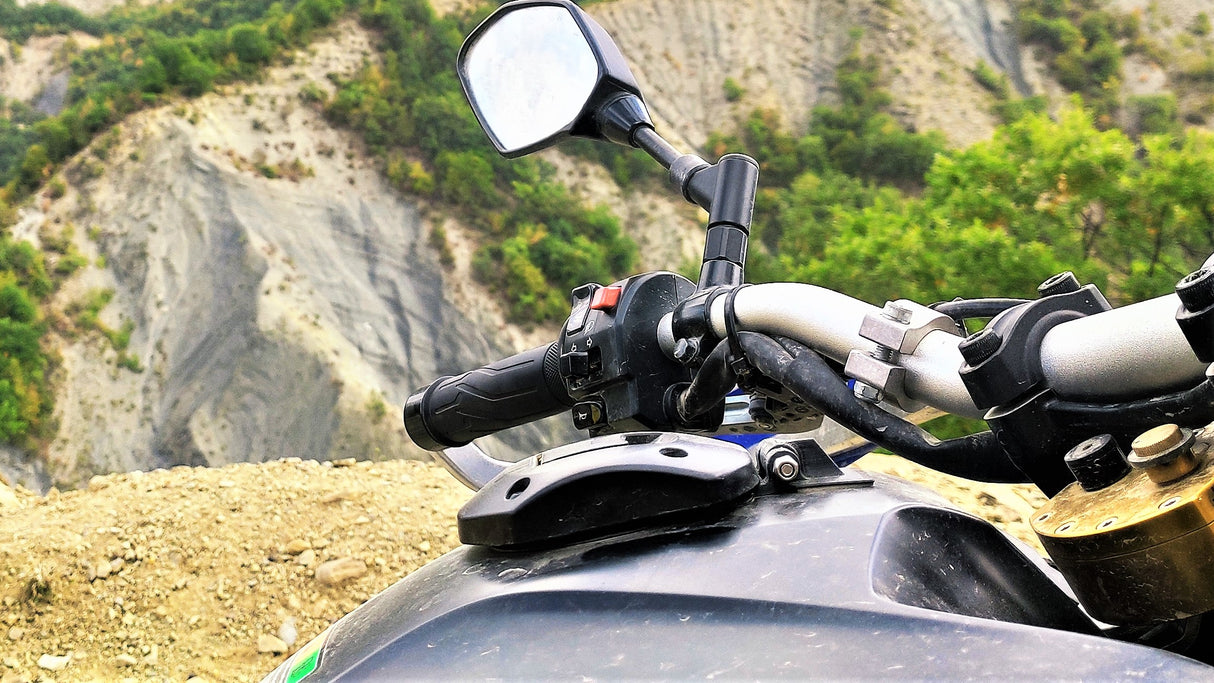 Yamaha T700 Fuel Cap Hinge White