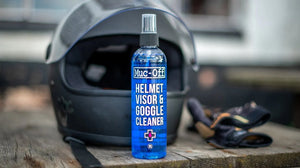 MUC-OFF Motorcycle Visor, Lens & Goggle Cleaning Kit