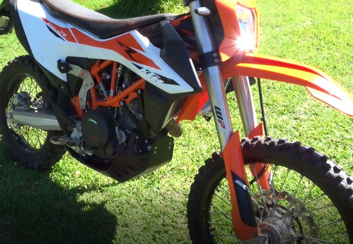 KTM 690 Enduro R 2019-2025 Radiator Guard