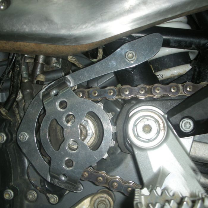 Front Sprocket Case Saver - KTM 690